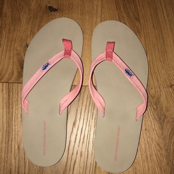 southern tide flip flops